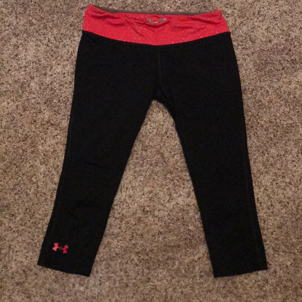 Under Armour workout capris size small